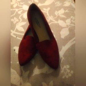 Seychelles Flat with gold heel, size 8